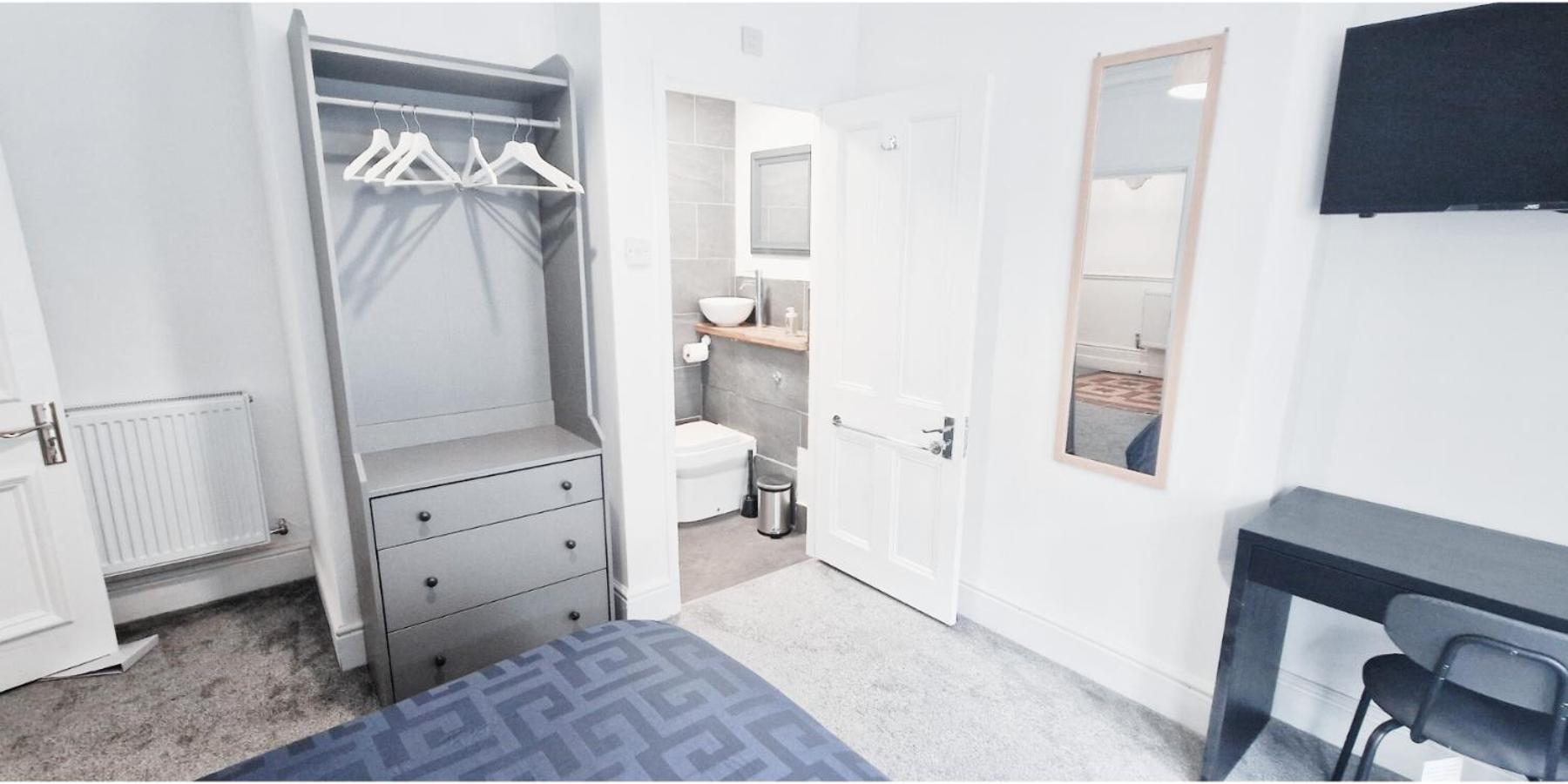 Double Room In Modern House Near Нотингам Екстериор снимка