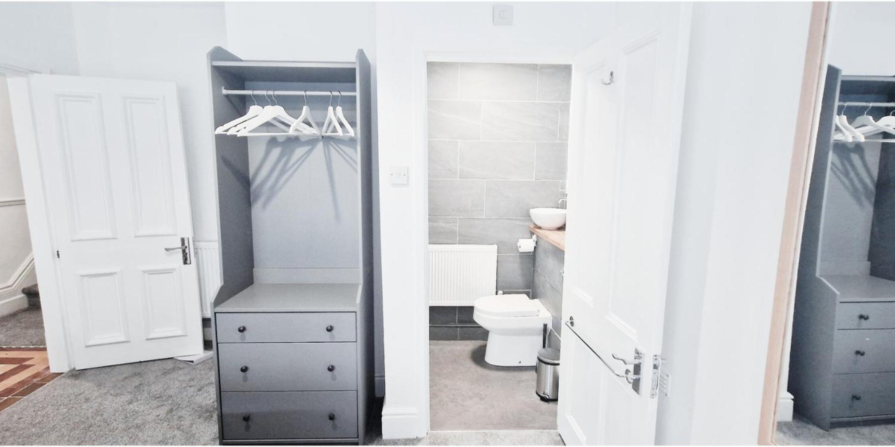 Double Room In Modern House Near Нотингам Екстериор снимка